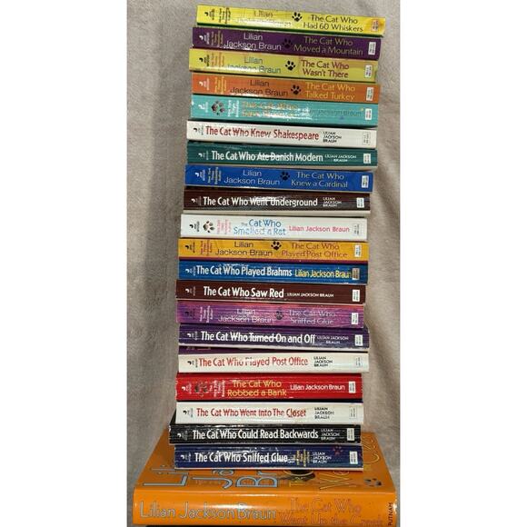 Lot of 21 - The Cat Who Book Collection - Lilian Jackson Braun Mysteries - Picture 3 of 8